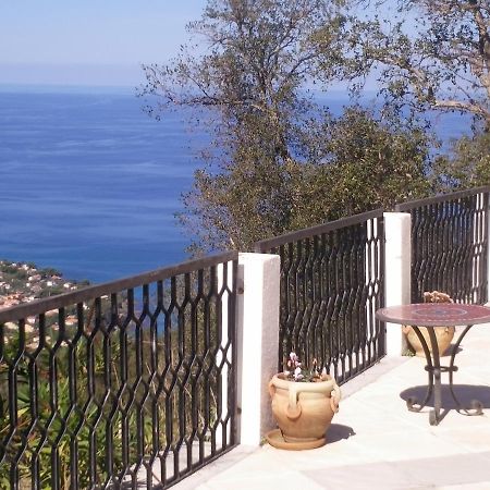 Incantevole Villa Con Vista Mozzafiato Cefalu Bagian luar foto