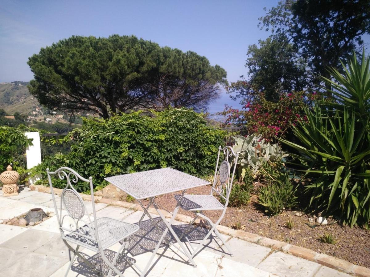 Incantevole Villa Con Vista Mozzafiato Cefalu Bagian luar foto