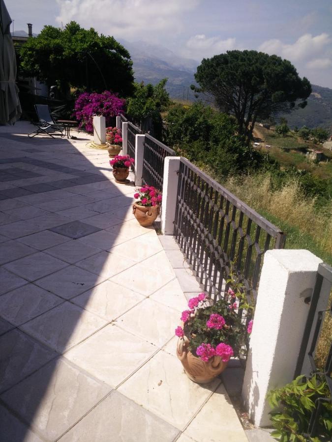 Incantevole Villa Con Vista Mozzafiato Cefalu Bagian luar foto